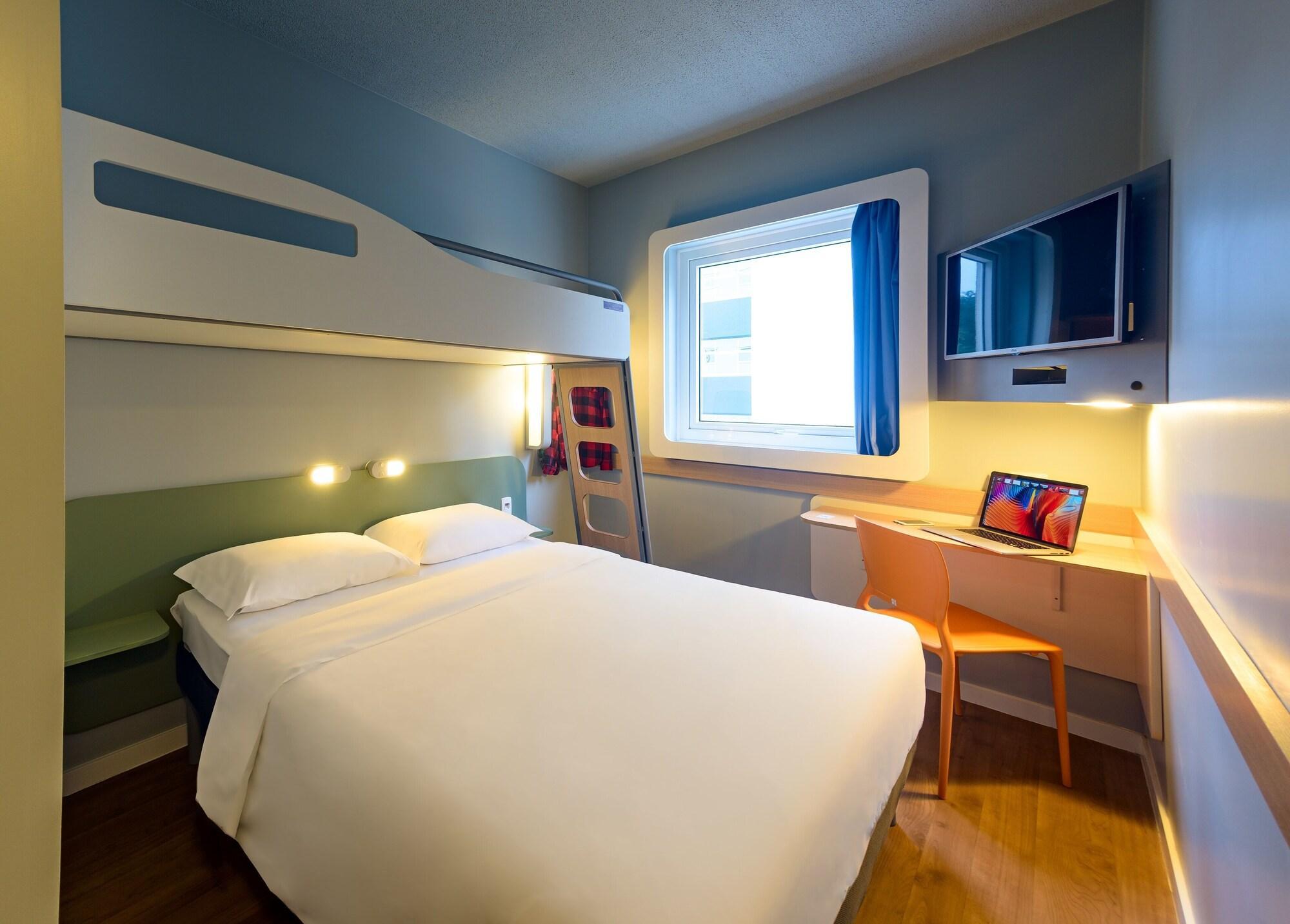 Ibis Budget Blumenau Eksteriør bilde