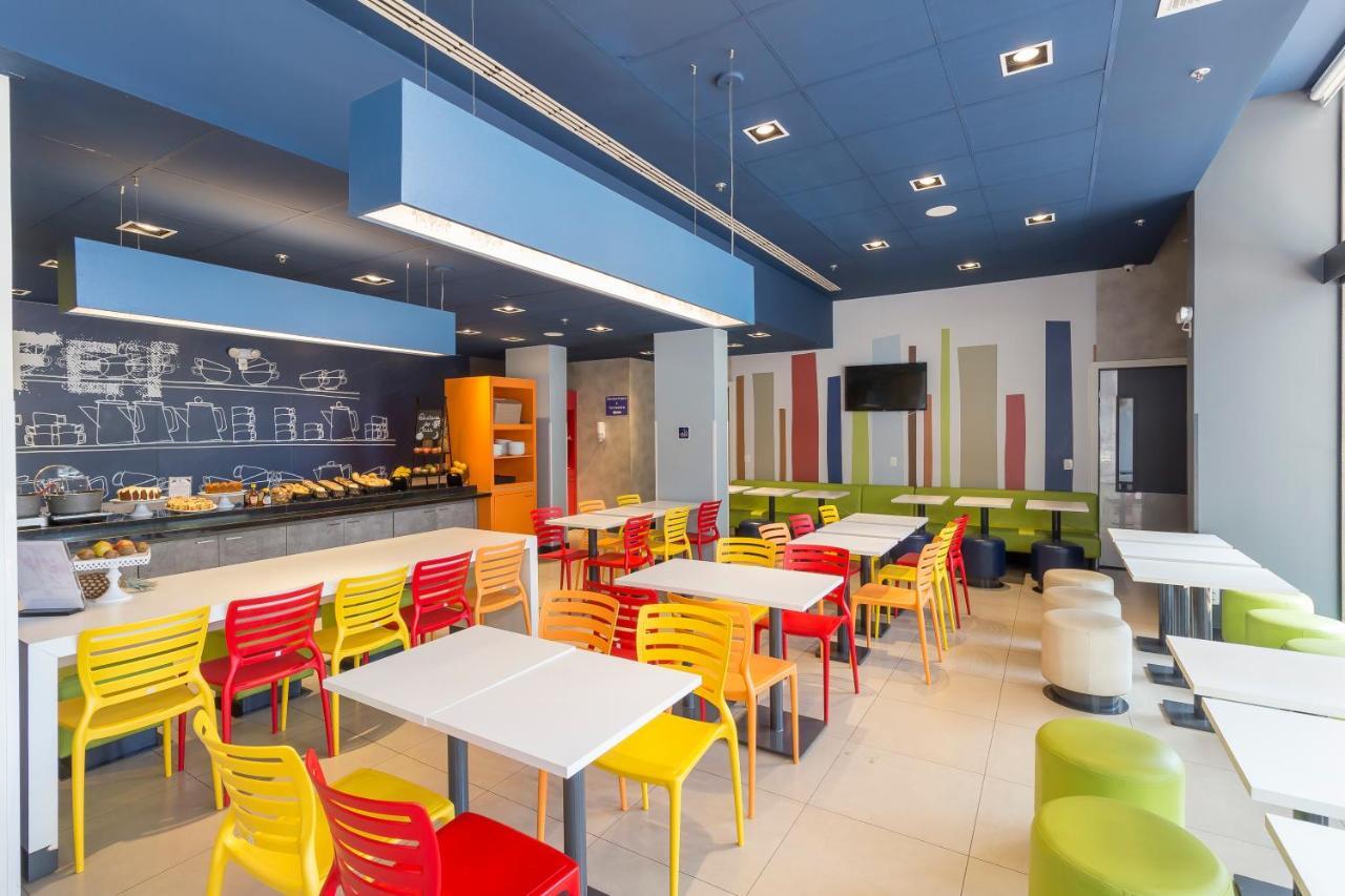 Ibis Budget Blumenau Eksteriør bilde