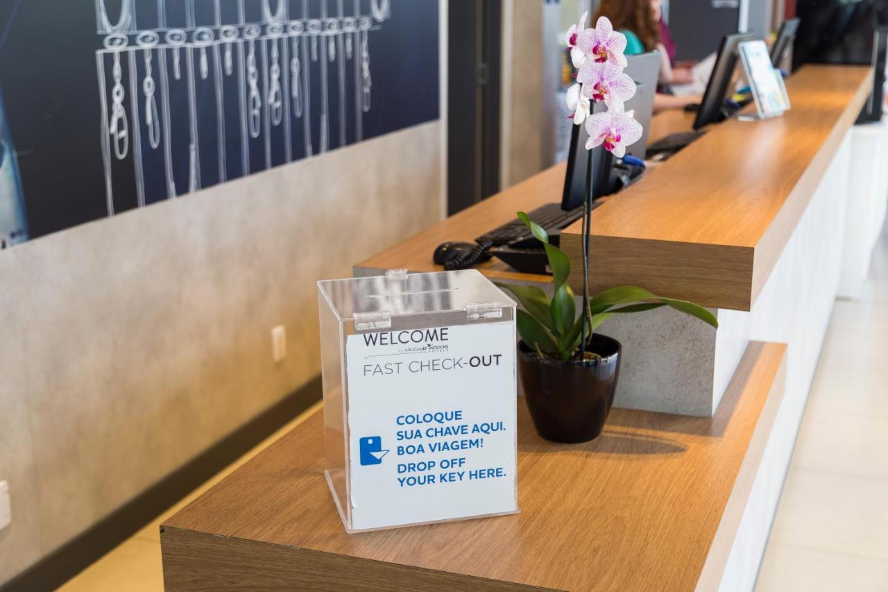 Ibis Budget Blumenau Eksteriør bilde